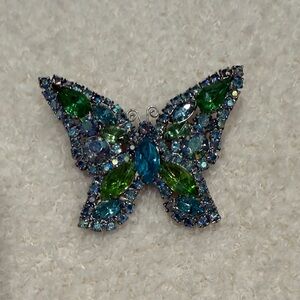 Elegant Silver Butterfly Brooch